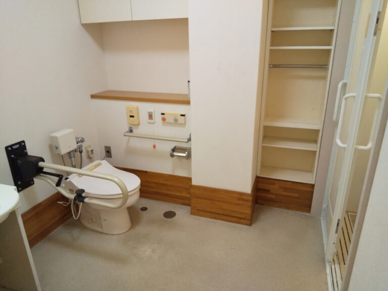 トイレ洗面所