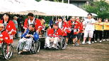 納涼祭の盆踊り